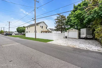 111 Chestnut Street, Forked River, NJ 08731 - Photo 32
