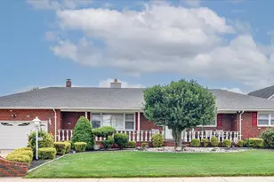 418 Atlantic Ave, Aberdeen Township, NJ 07747 - Photo 2