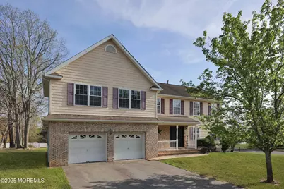 22 Roe Lane, Howell Township, NJ 07731 - Photo 2