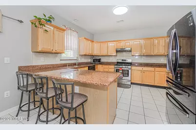 315 Wedgewood Road, Morganville, NJ 07751 - Photo 14