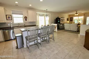 84 Marlow Dr, Jackson, NJ 08527 - Photo 4