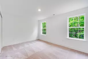 160 Woolley Ct, Ocean Twp, NJ 07755 - Photo 8