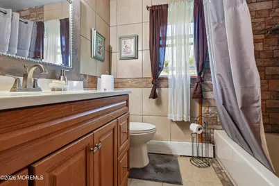 844 Lakeshore Drive, Keyport, NJ 07735 - Photo 16