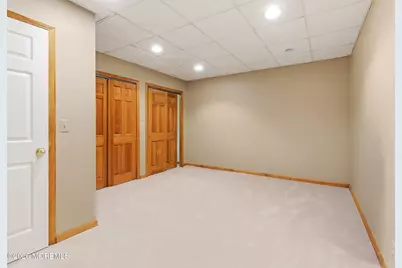 2 Constitution Drive, Leonardo, NJ 07737 - Photo 38