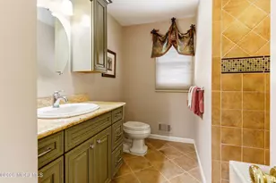 2 Constitution Dr, Leonardo, NJ 07737 - Photo 26