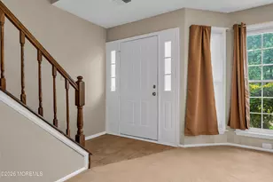 26 Duncan Way, Freehold, NJ 07728 - Photo 4