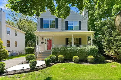 18 Carmen Place, Red Bank, NJ 07701 - Photo 2