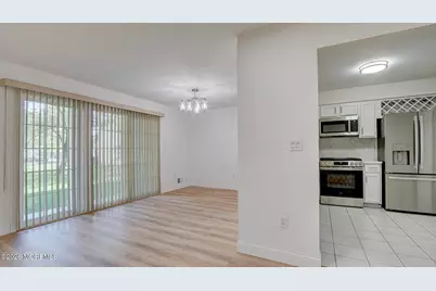 39 Poplar Place, Freehold, NJ 07728 - Photo 20