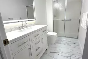 39 Poplar Pl, Freehold, NJ 07728 - Photo 14