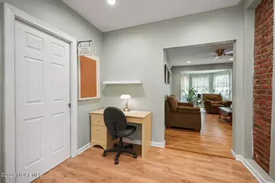 156 Myrtle Avenue, Belford, NJ 07718 - Photo 12