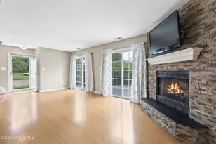 95 Madison Ct, Tinton Falls, NJ 07712 - Photo 2