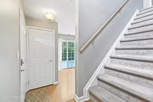 95 Madison Ct, Tinton Falls, NJ 07712 - Photo 14