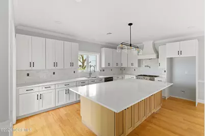 427 Central Avenue, Union Beach, NJ 07735 - Photo 8