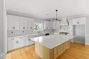 427 Central Ave, Union Beach, NJ 07735 - Photo 8