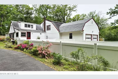 98 New Monmouth Road, Middletown, NJ 07748 - Photo 2