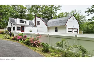 98 New Monmouth Rd, Middletown, NJ 07748 - Photo 2