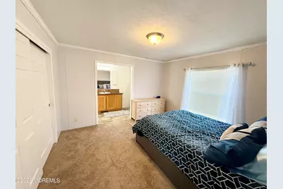65 Woodchuck Parkway, Whiting, NJ 08759 - Photo 8