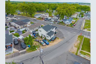 715 Laurence Parkway, South Amboy, NJ 08879 - Photo 4
