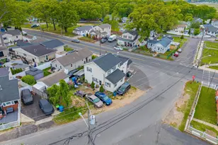 715 Laurence Pkwy, South Amboy, NJ 08879 - Photo 4