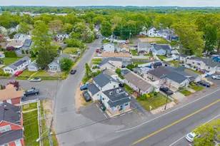 715 Laurence Pkwy, South Amboy, NJ 08879 - Photo 2