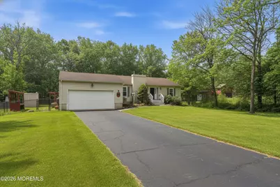 638 Freehold Road, Jackson, NJ 08527 - Photo 2