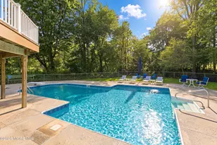 136 Green Oak Blvd, Middletown, NJ 07748 - Photo 38