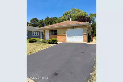 38 Grenada Street, Toms River Township, NJ 08757 - Photo 2