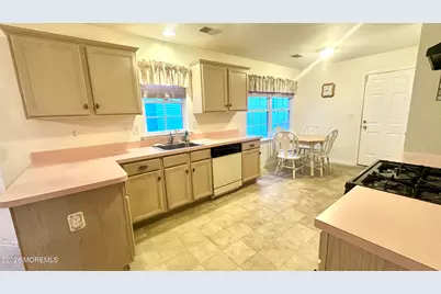 116 Golf View Boulevard, Toms River Township, NJ 08753 - Photo 8