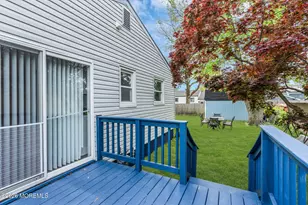 209 Ridge Ave, Belford, NJ 07718 - Photo 36