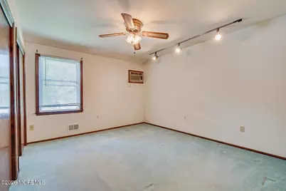 864 Malden Drive, Aberdeen Township, NJ 07735 - Photo 18