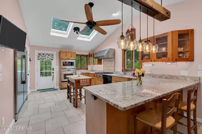 8 Rues Road, Cream Ridge, NJ 08514 - Photo 22