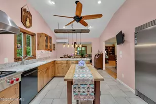 8 Rues Rd, Cream Ridge, NJ 08514 - Photo 18