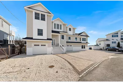 61 Budd Drive, Manahawkin, NJ 08050 - Photo 2