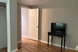 409 Lane E, Hazlet Township, NJ 07730 - Photo 22