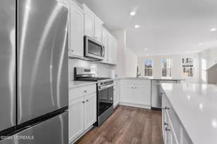 37 Wembley Wy, Tinton Falls, NJ 07753 - Photo 6