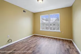 707 Hatchery Ct, Freehold, NJ 07728 - Photo 20