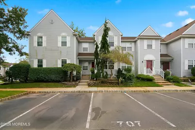 707 Hatchery Court, Freehold, NJ 07728 - Photo 2