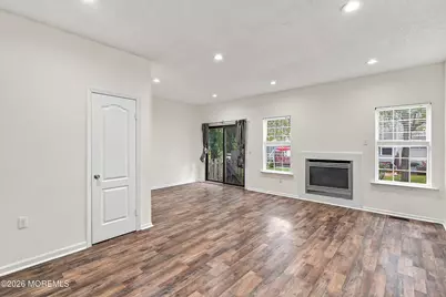707 Hatchery Court, Freehold, NJ 07728 - Photo 10