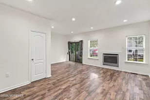 707 Hatchery Ct, Freehold, NJ 07728 - Photo 10