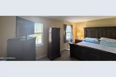 8 Bonnie Drive, Middletown, NJ 07748 - Photo 12