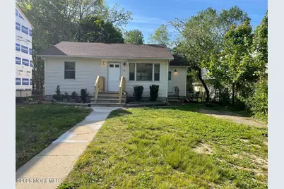 109 W 6th Street, Howell Township, NJ 07731 - Photo 2
