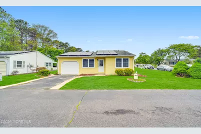 83 Falmouth Avenue, Manchester Township, NJ 08759 - Photo 2