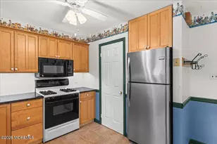 305 6th St, Waretown, NJ 08758 - Photo 10