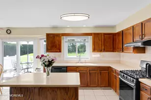 16 Cape May Dr, Marlboro Township, NJ 07746 - Photo 6