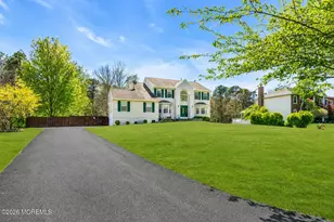 18 Camelot Terrace, Jackson, NJ 08527 - Photo 2