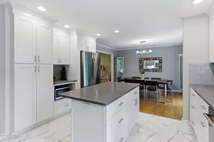 198 Deepdale Dr, Middletown, NJ 07748 - Photo 8