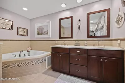 6 Robbie Court, Morganville, NJ 07751 - Photo 40