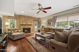 6 Robbie Ct, Morganville, NJ 07751 - Photo 26