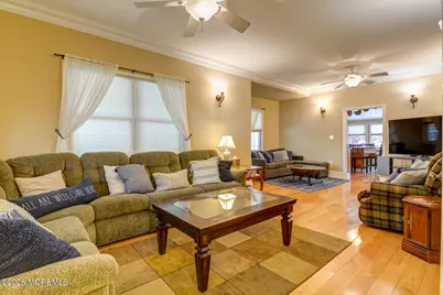 106 Forman Avenue, Point Pleasant Beach, NJ 08742 - Photo 6