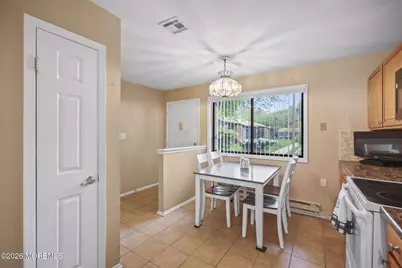 220 Medford Court #C, Manalapan Township, NJ 07726 - Photo 10